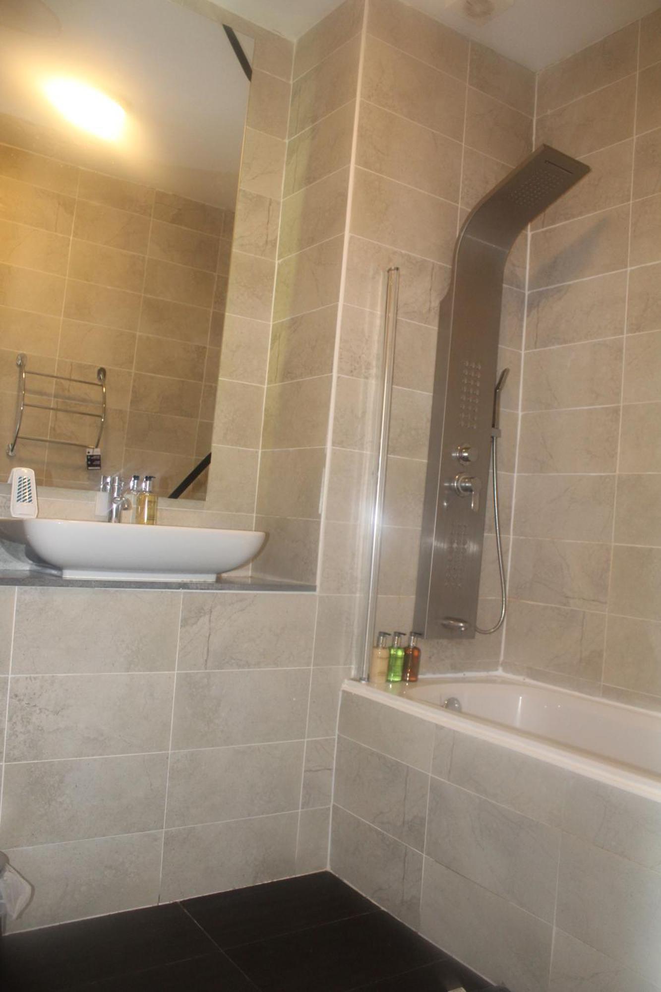 Flat 414 One Bedroom Apartment Бирмингем Экстерьер фото