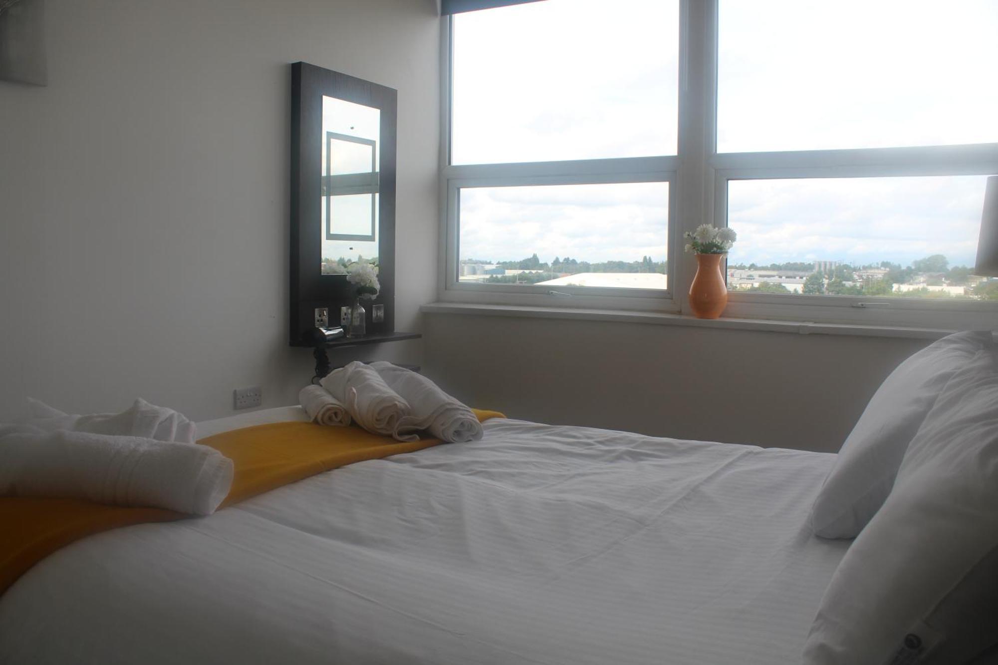 Flat 414 One Bedroom Apartment Бирмингем Экстерьер фото